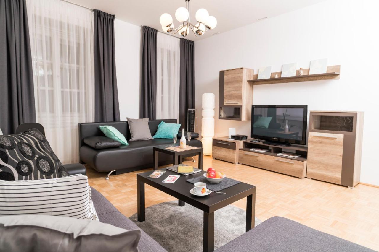 Kumpfgasse Premium By Ichbucheat Apartment