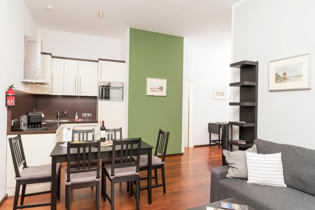 Kumpfgasse Premium By Ichbucheat * Wien